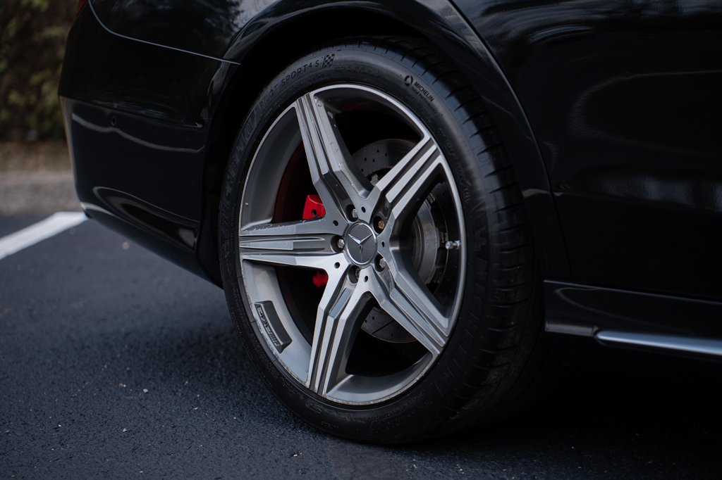 2015 Mercedes-Benz S-class - $33,900