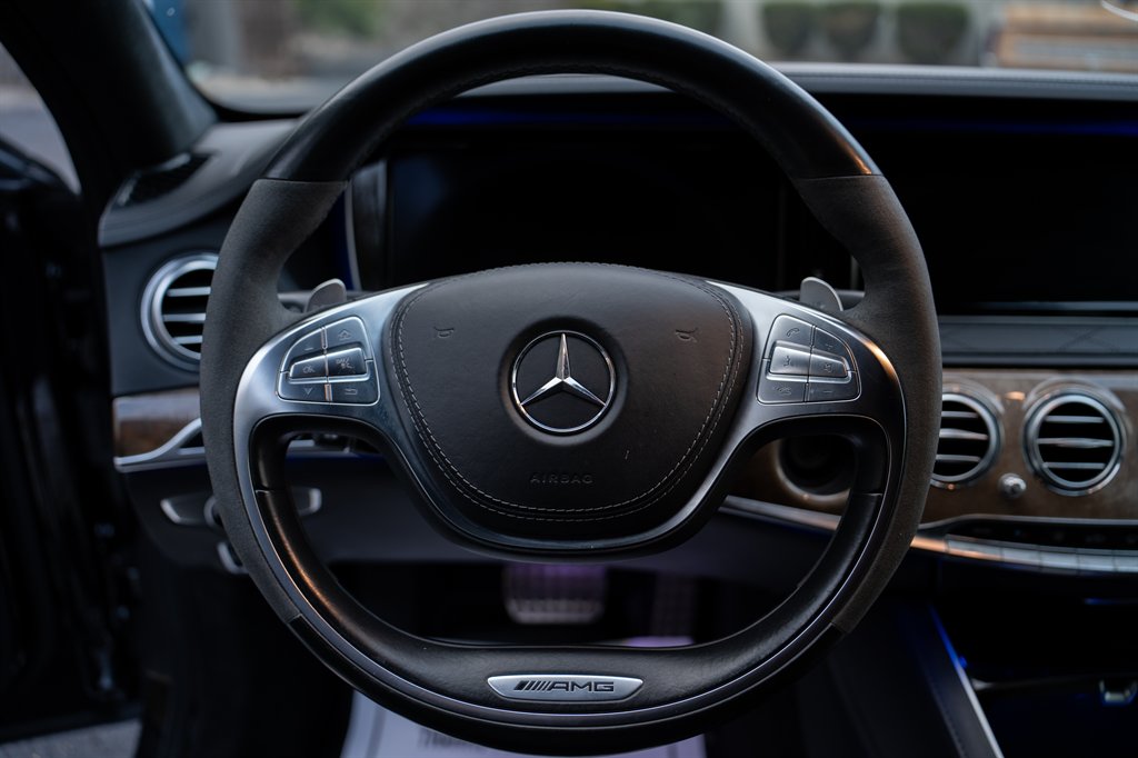2015 Mercedes-Benz S-class - $33,900