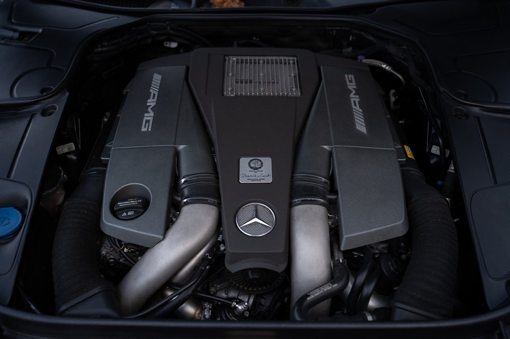 2015 Mercedes-Benz S-class - $33,900