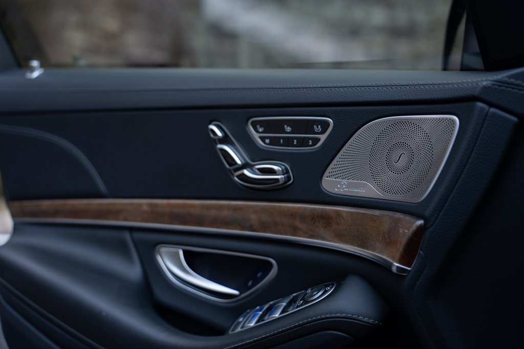 2015 Mercedes-Benz S-class - $33,900