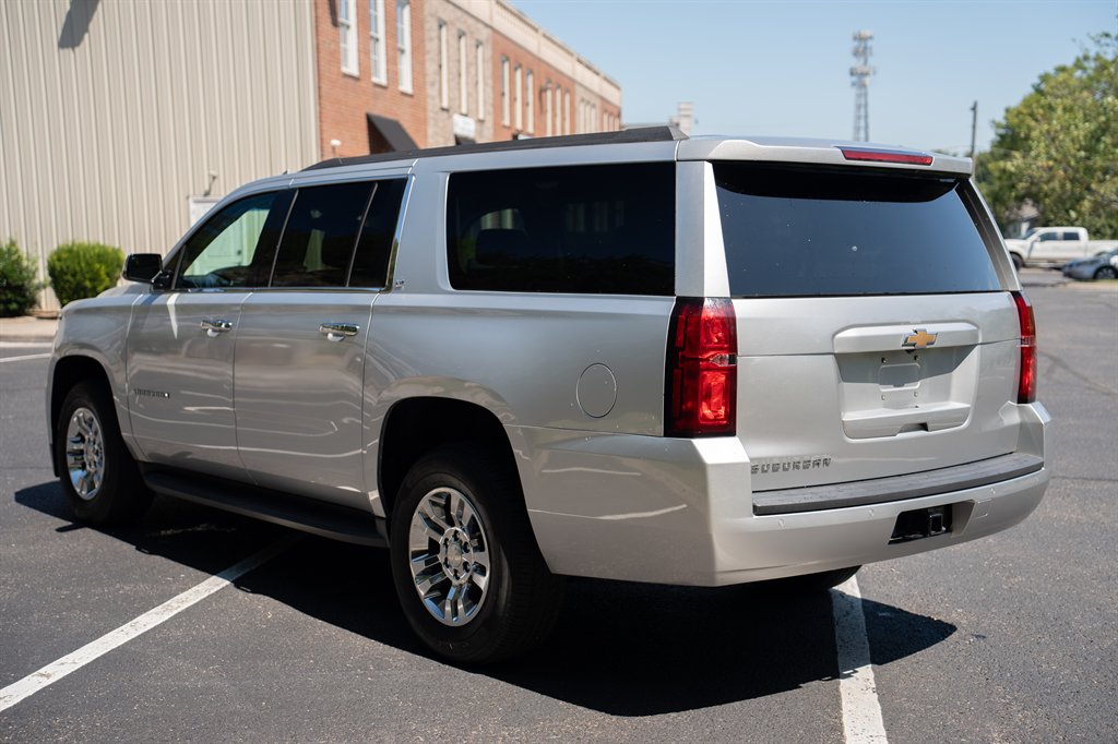2018 Chevrolet Suburban - $22,899