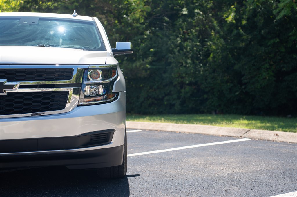 2018 Chevrolet Suburban - $22,899