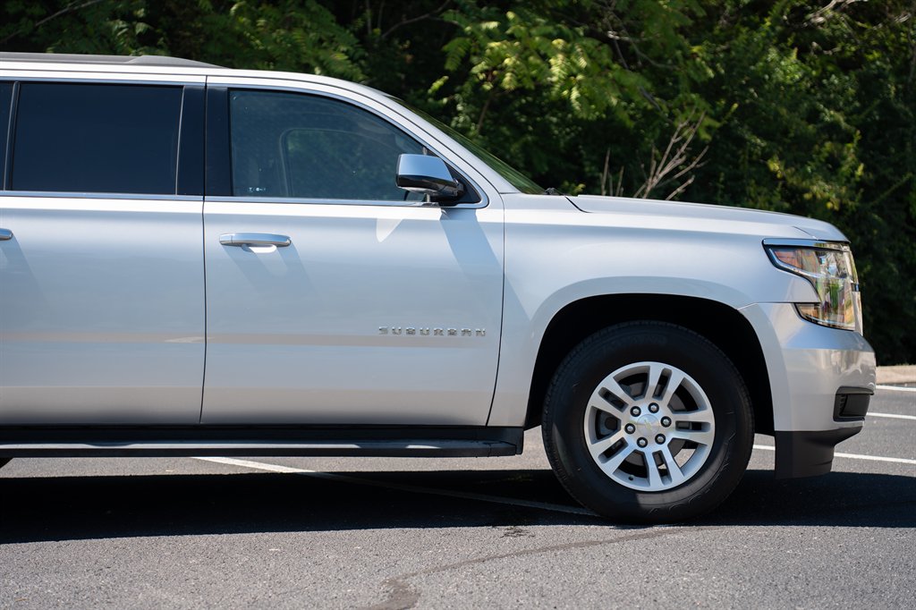 2018 Chevrolet Suburban - $22,899