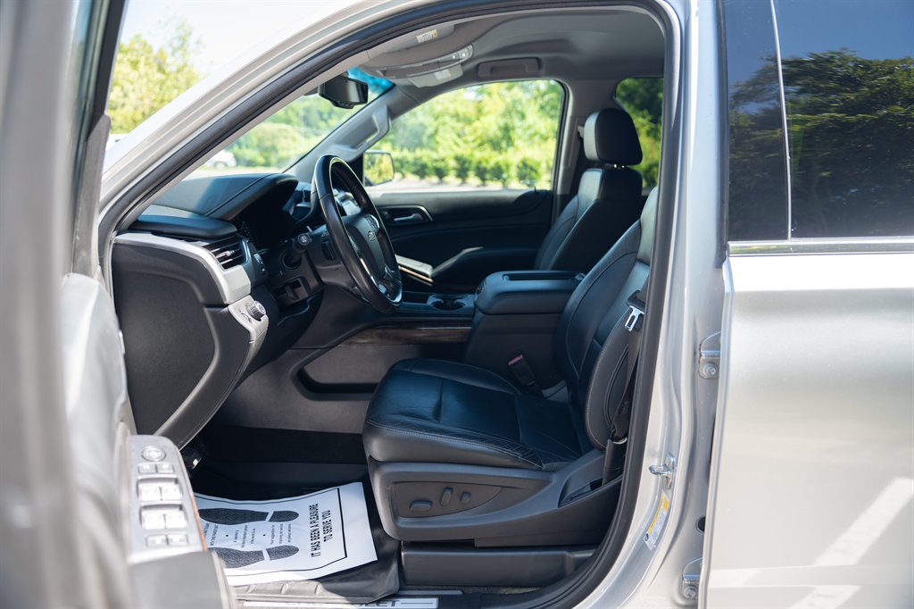 2018 Chevrolet Suburban - $22,899