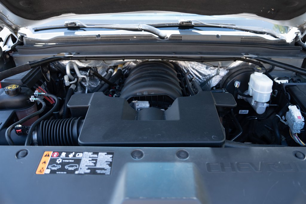 2018 Chevrolet Suburban - $22,899