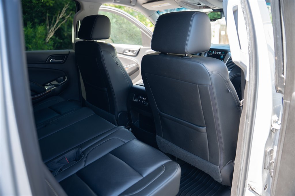 2018 Chevrolet Suburban - $22,899