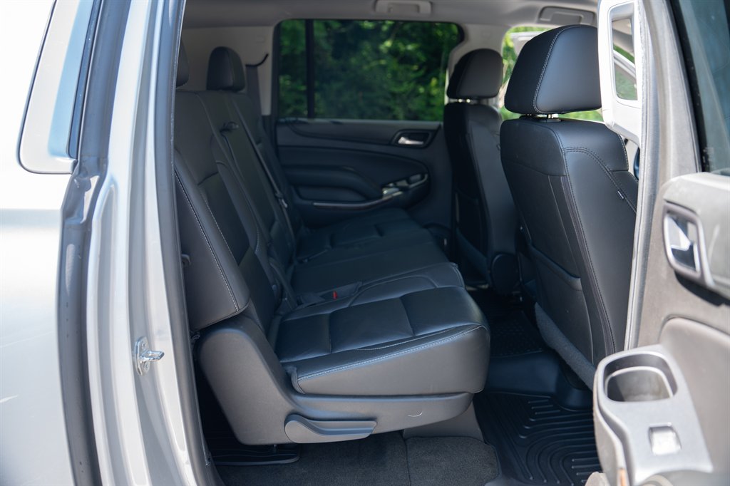 2018 Chevrolet Suburban - $22,899