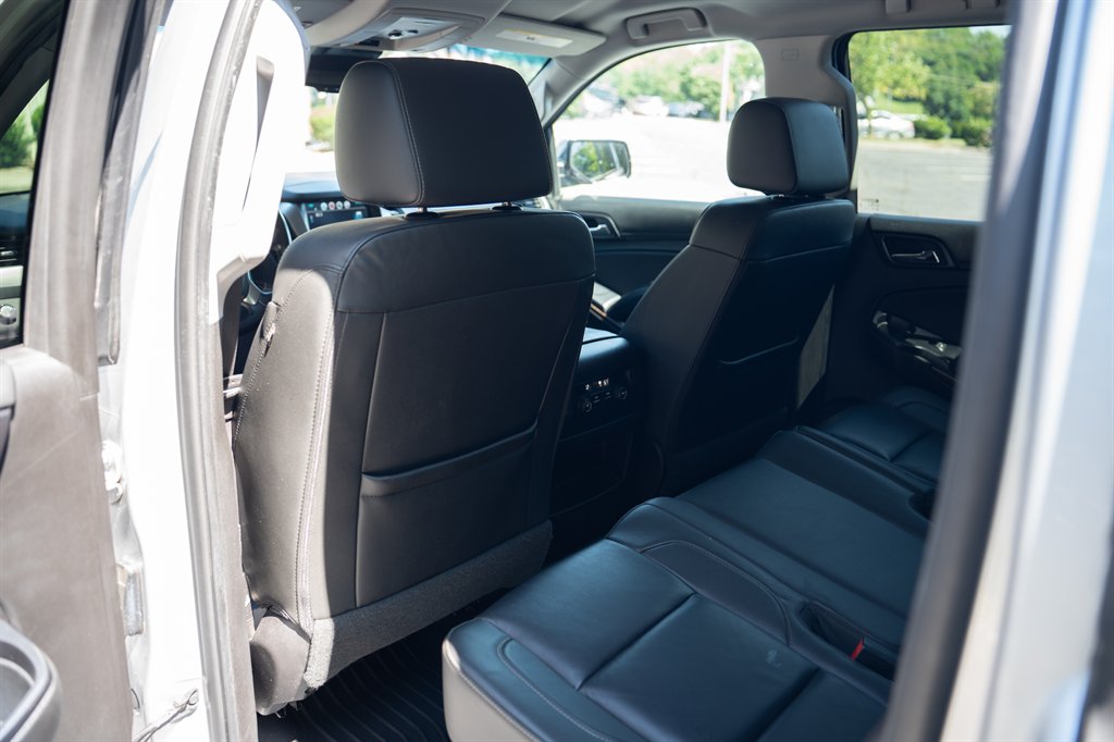 2018 Chevrolet Suburban - $22,899