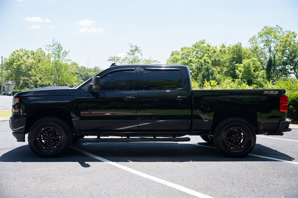 2017 Chevrolet Silverado 1500 - $18,900