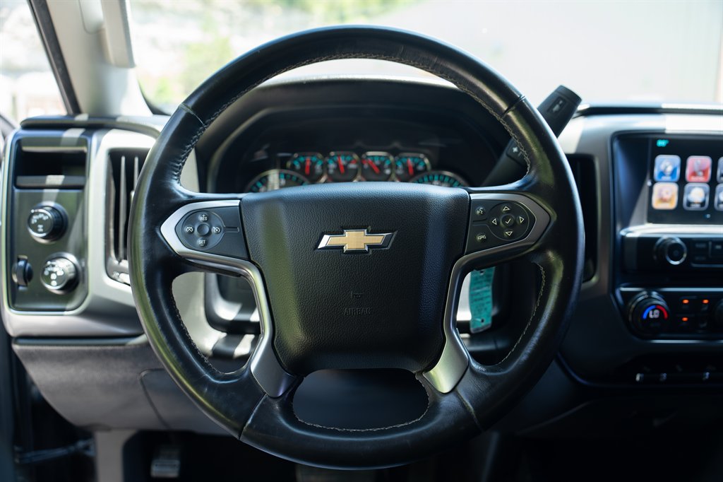 2017 Chevrolet Silverado 1500 - $18,900