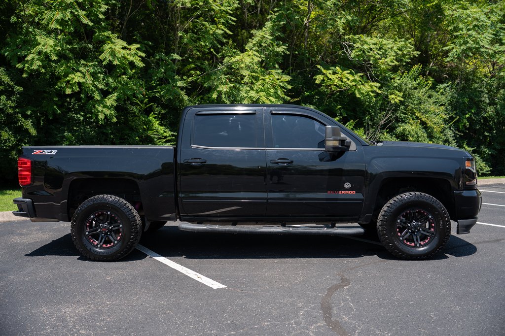 2017 Chevrolet Silverado 1500 - $18,900