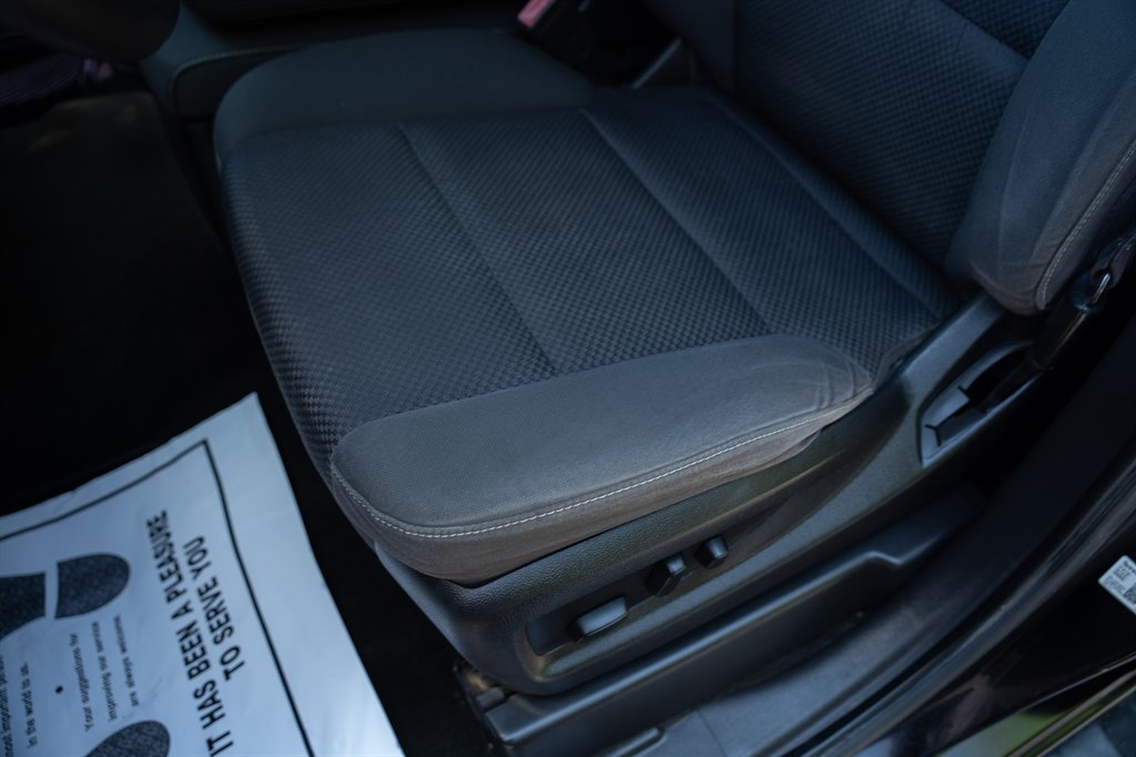 2017 Chevrolet Silverado 1500 - $18,900