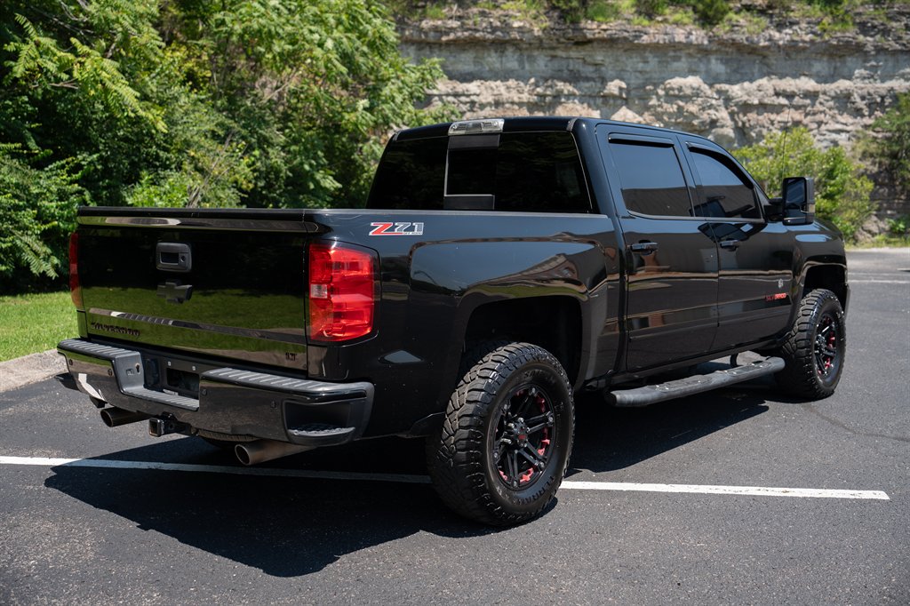 2017 Chevrolet Silverado 1500 - $18,900