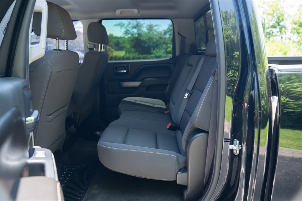 2017 Chevrolet Silverado 1500 - $18,900