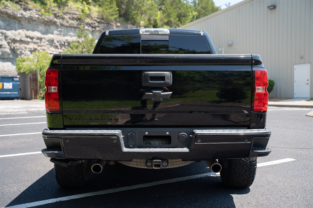 2017 Chevrolet Silverado 1500 - $18,900