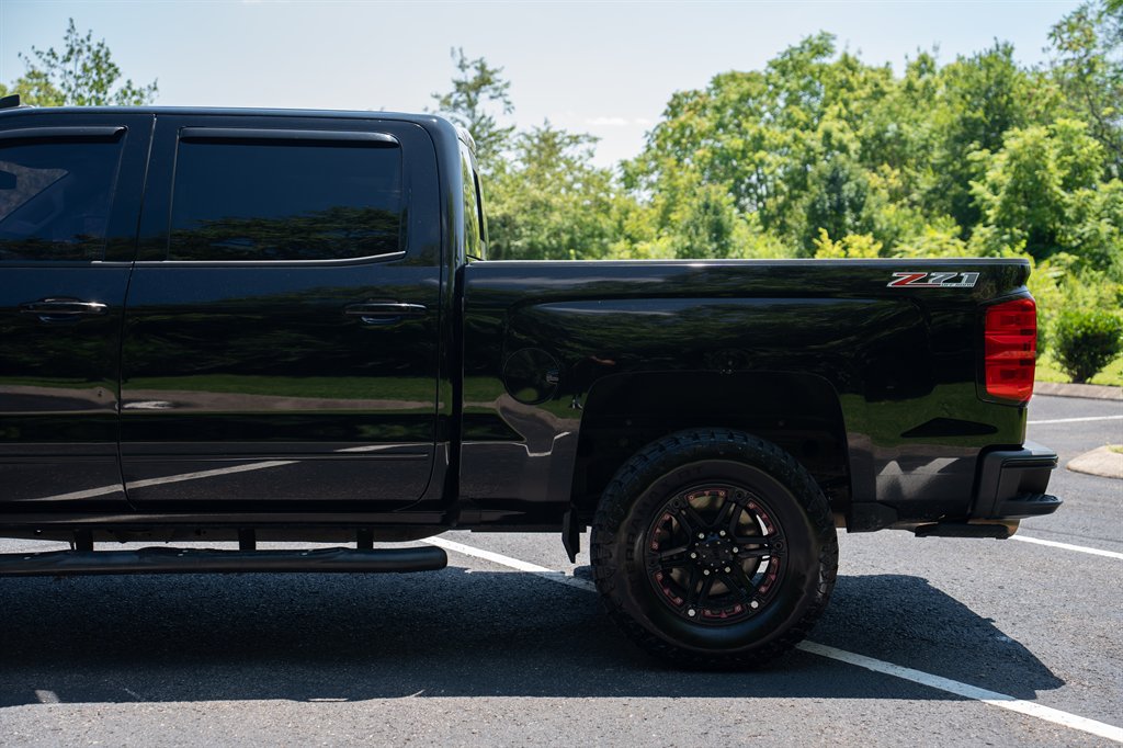 2017 Chevrolet Silverado 1500 - $18,900