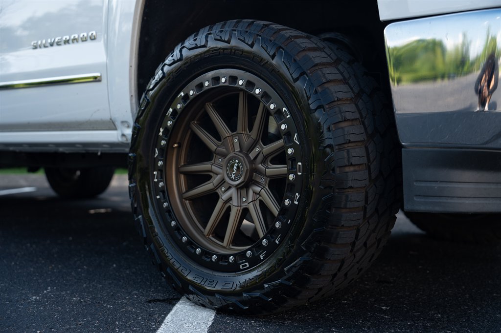 2015 Chevrolet Silverado - $24,900