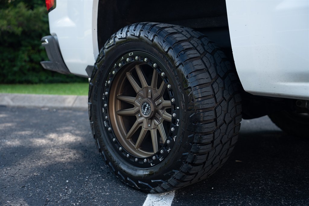 2015 Chevrolet Silverado - $24,900