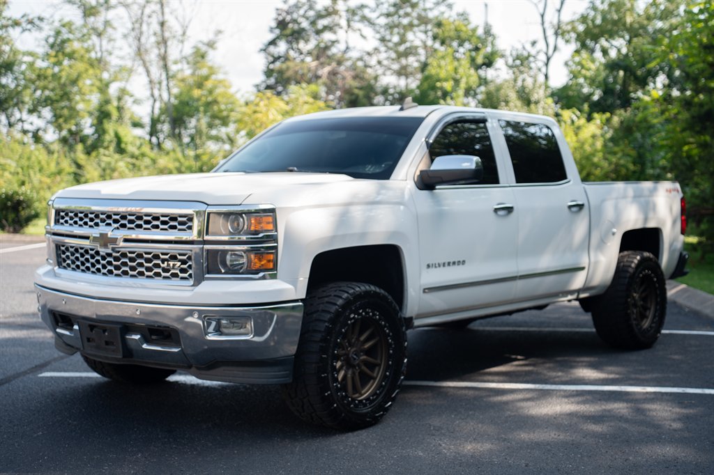 2015 Chevrolet Silverado - $24,900