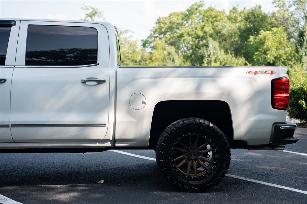 2015 Chevrolet Silverado - $24,900