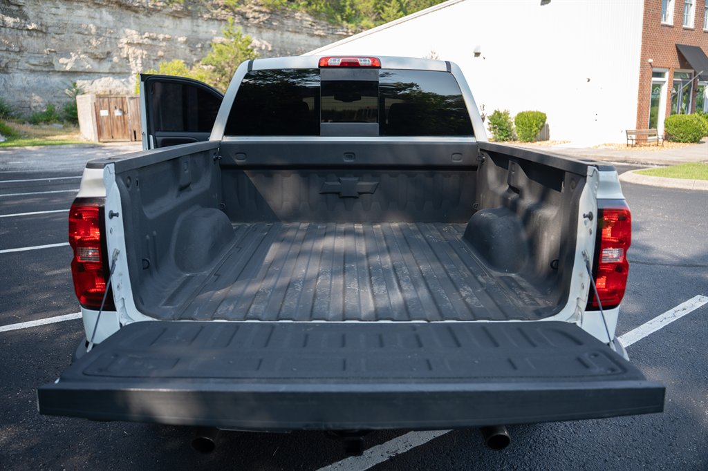 2015 Chevrolet Silverado - $24,900