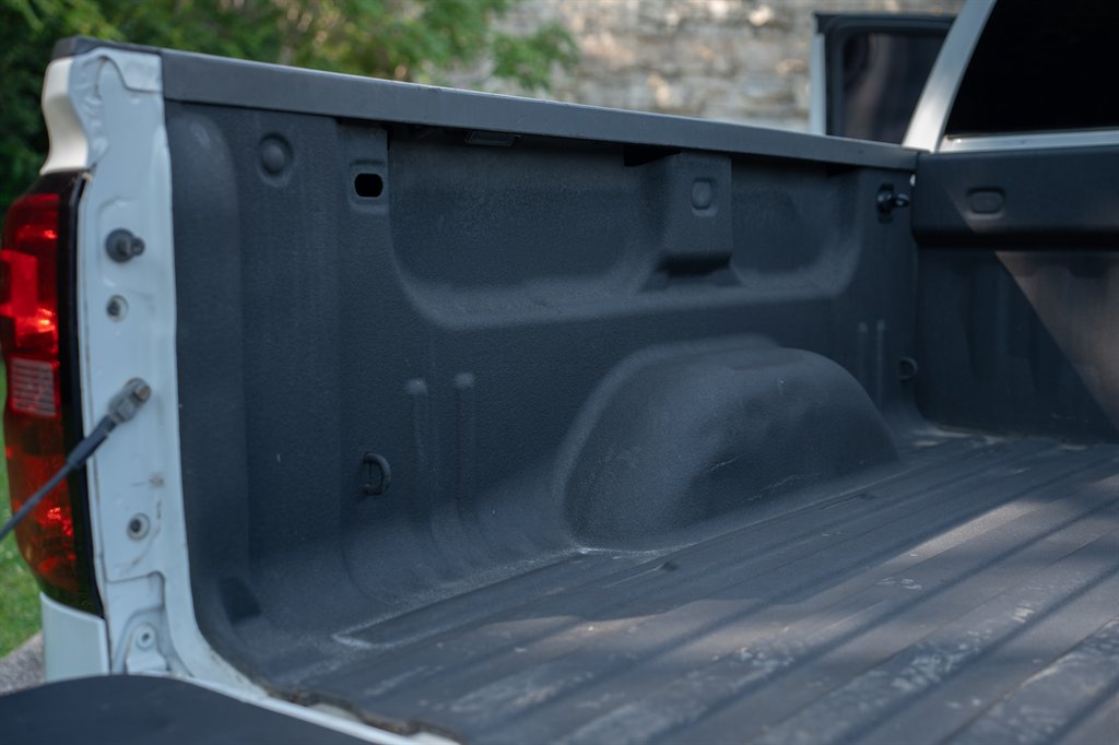 2015 Chevrolet Silverado - $24,900