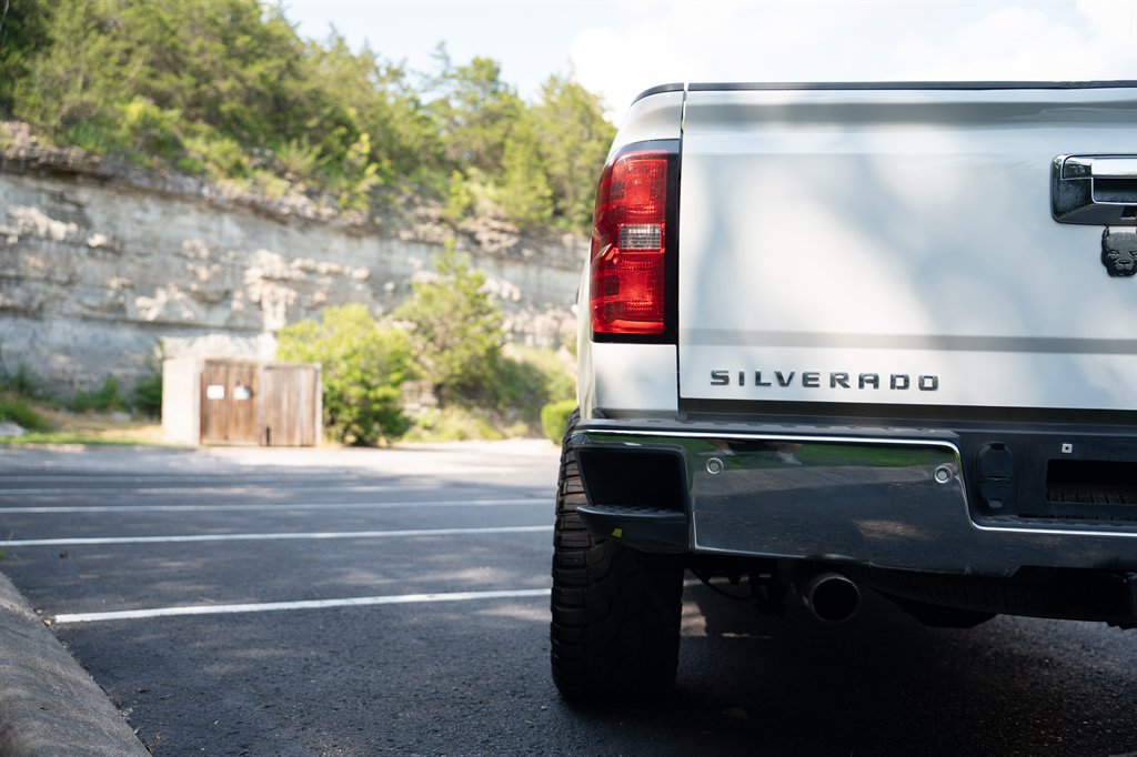 2015 Chevrolet Silverado - $24,900