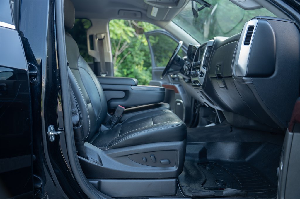 2018 GMC Sierra - $22,199