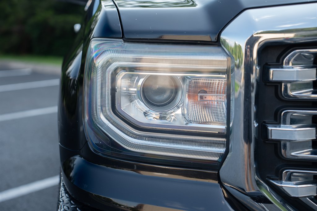 2018 GMC Sierra - $22,199