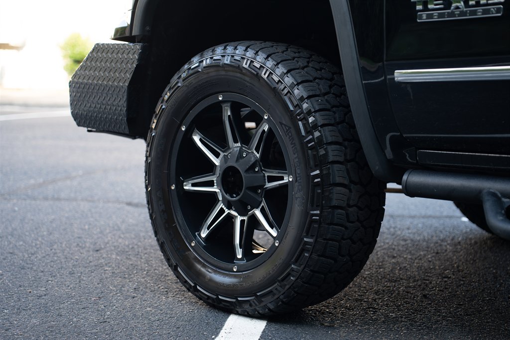 2018 GMC Sierra - $22,199
