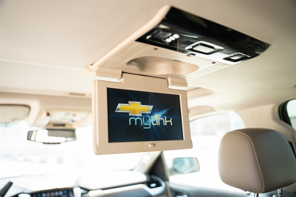 2015 Chevrolet Suburban - $25,900