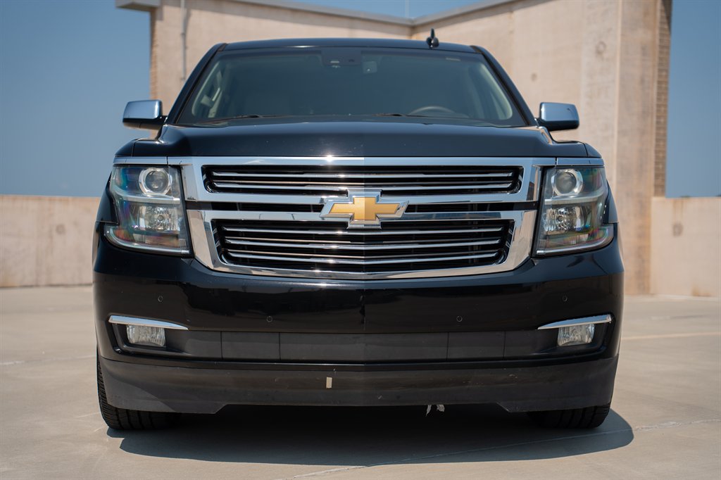 2015 Chevrolet Suburban - $25,900