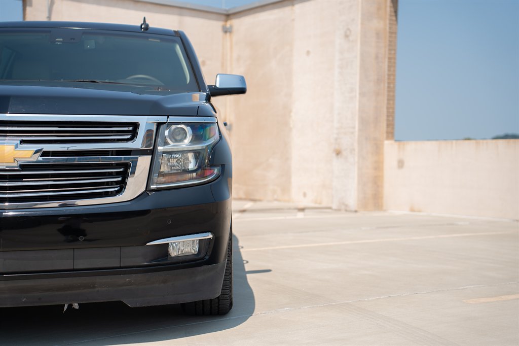 2015 Chevrolet Suburban - $25,900