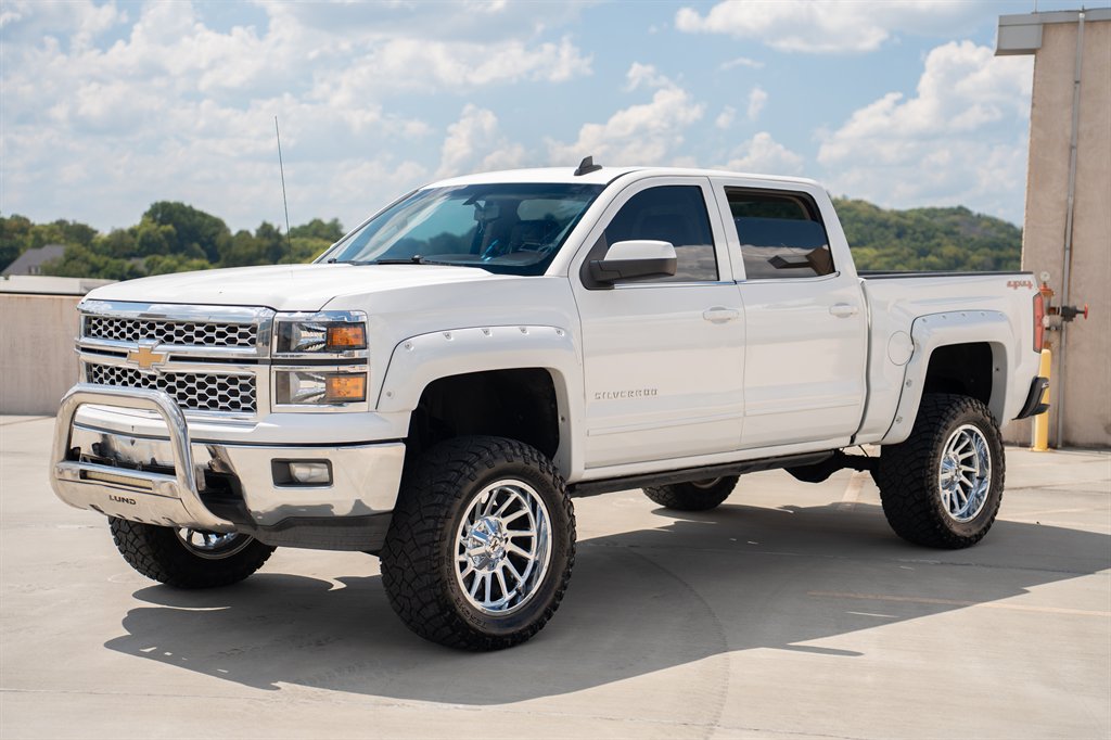 2015 Chevrolet Silverado - $18,900