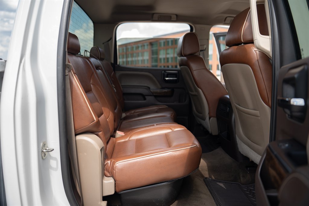 2015 Chevrolet Silverado - $18,900