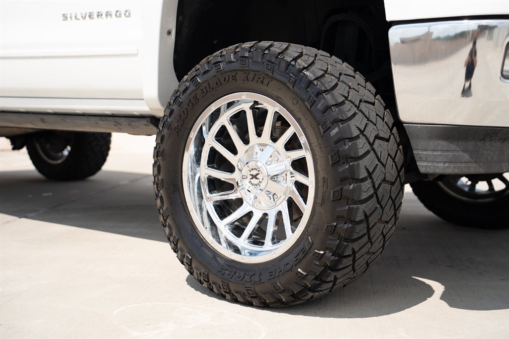 2015 Chevrolet Silverado - $18,900
