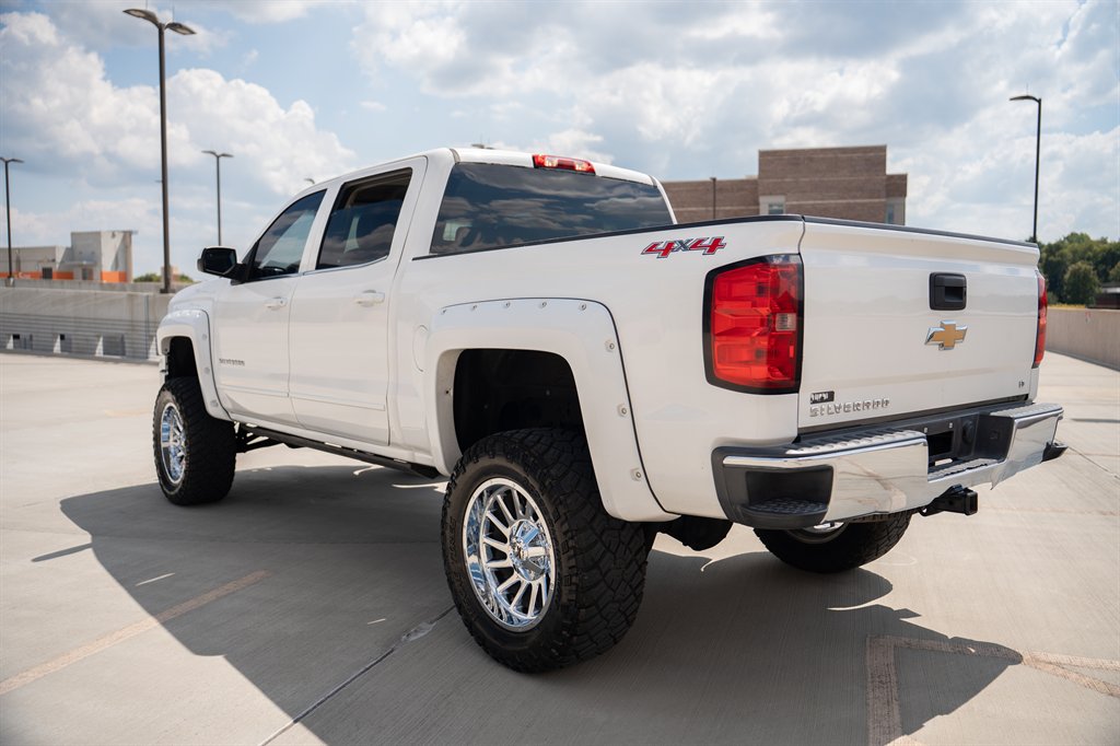 2015 Chevrolet Silverado - $18,900