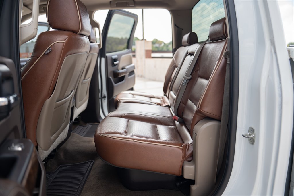 2015 Chevrolet Silverado - $18,900