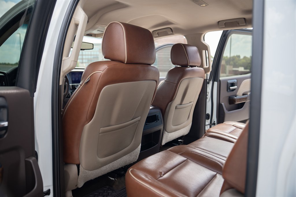 2015 Chevrolet Silverado - $18,900