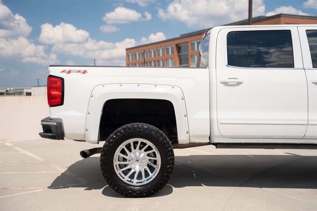 2015 Chevrolet Silverado - $18,900