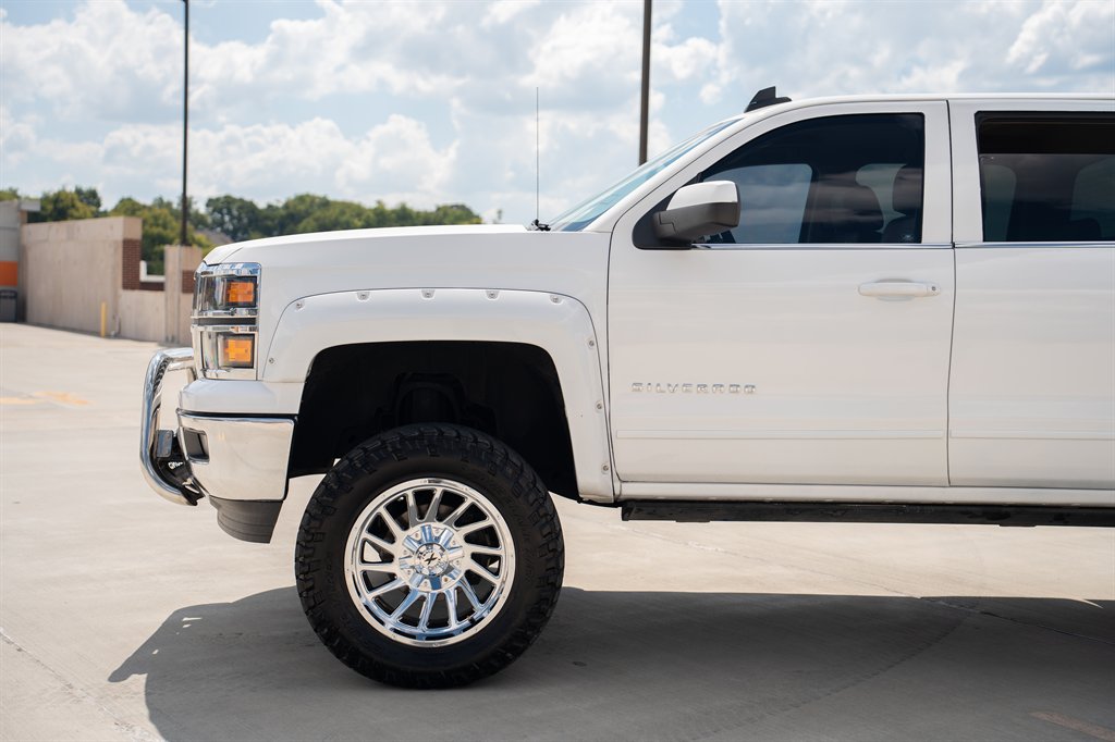 2015 Chevrolet Silverado - $18,900