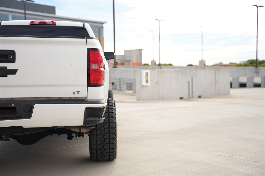 2016 Chevrolet Silverado - $14,900