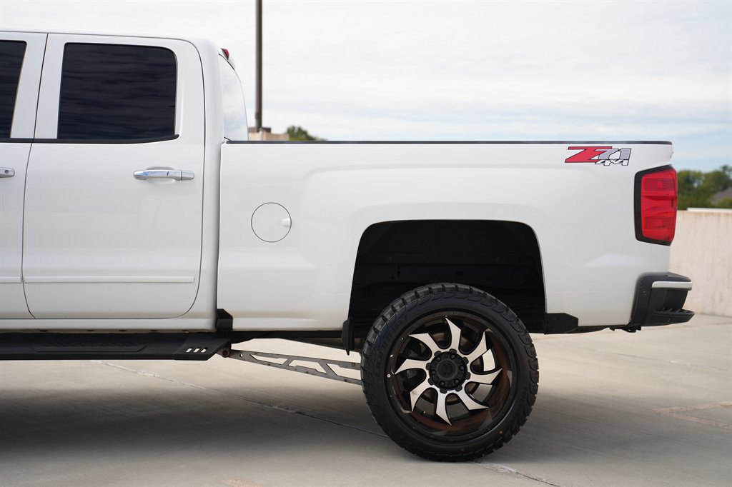 2016 Chevrolet Silverado - $14,900