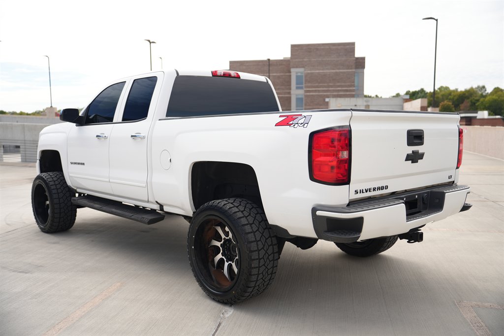 2016 Chevrolet Silverado - $14,900