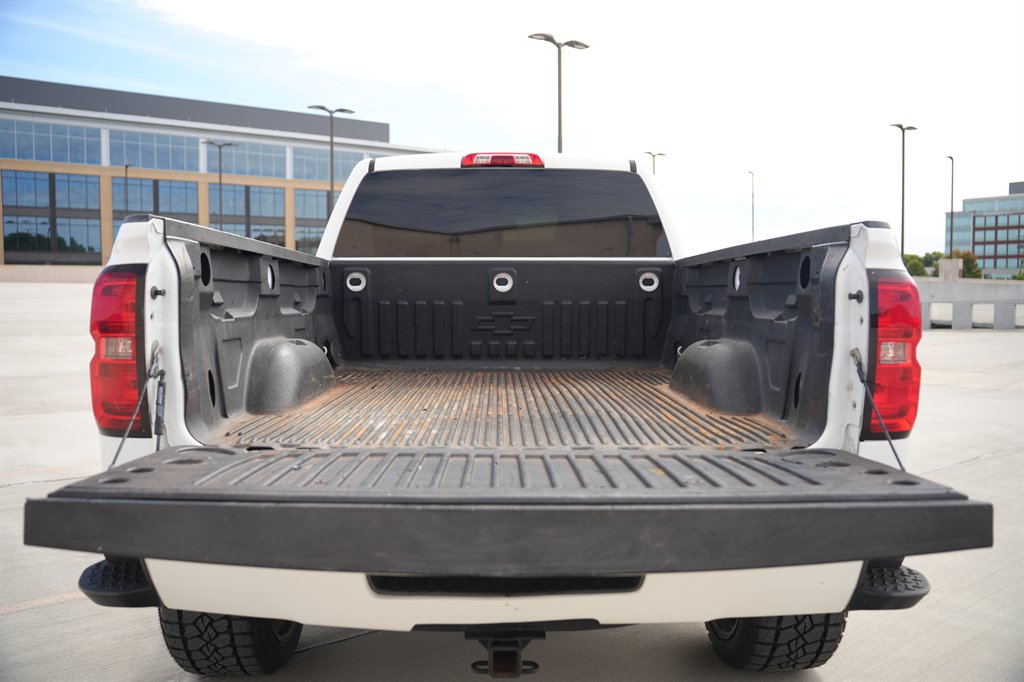 2016 Chevrolet Silverado - $14,900