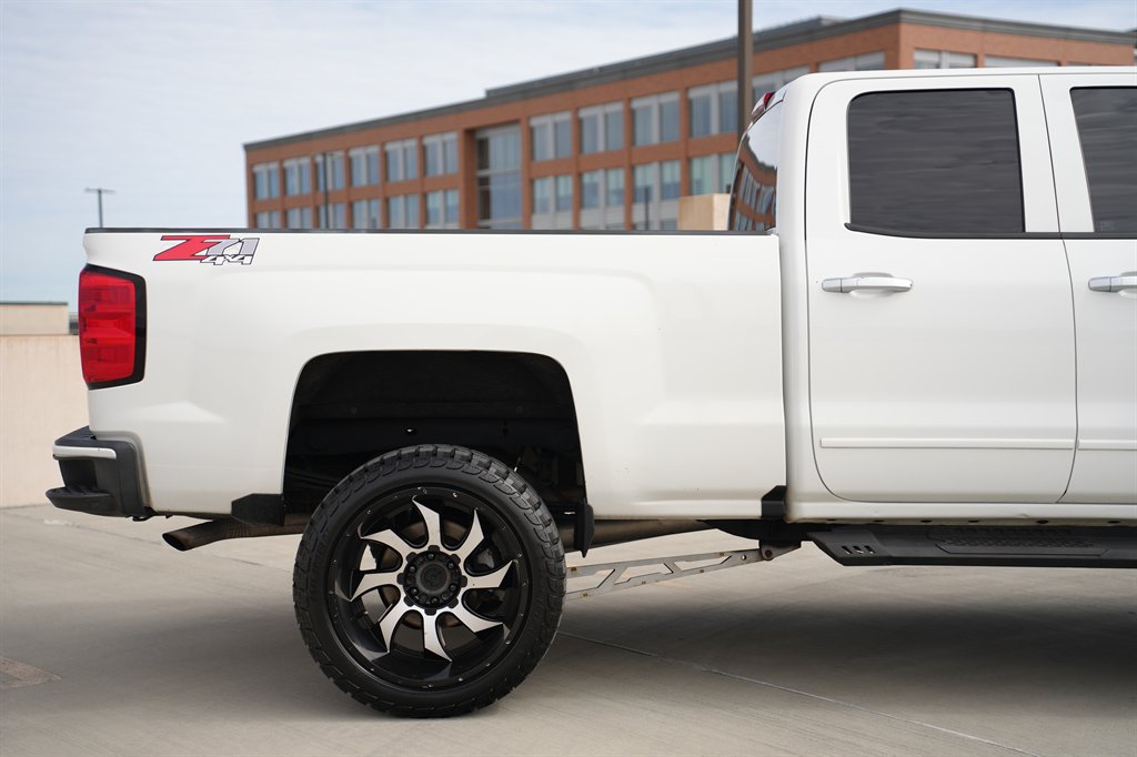2016 Chevrolet Silverado - $14,900