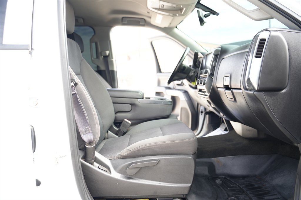 2016 Chevrolet Silverado - $14,900