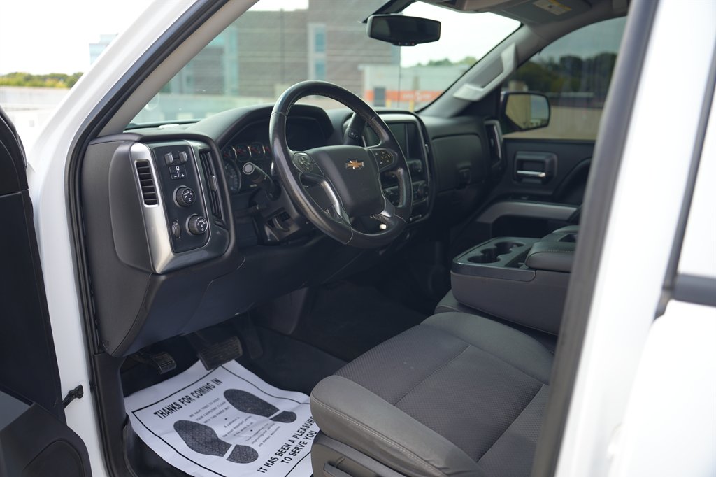 2016 Chevrolet Silverado - $14,900