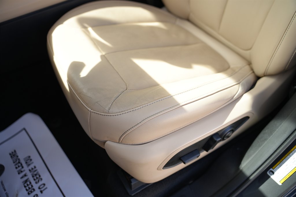 2021 Jeep Cherokee - $24,900
