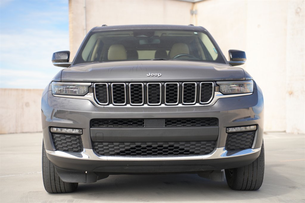 2021 Jeep Cherokee - $24,900